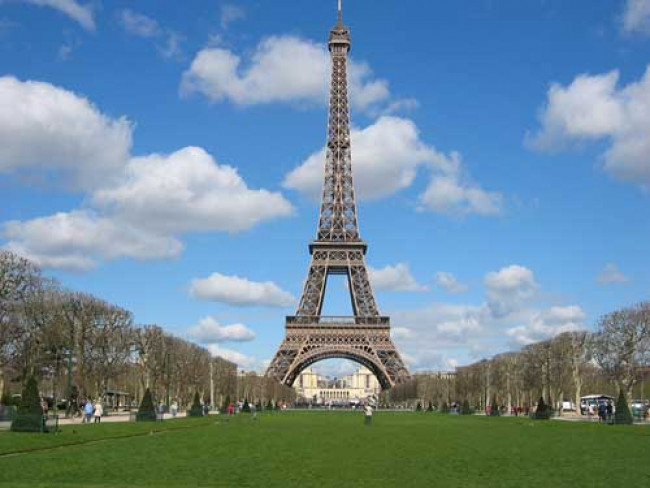 Turnul Eiffel: Secretele gigantului de oțel și legătura surprinzătoare cu Rom&acirc;nia